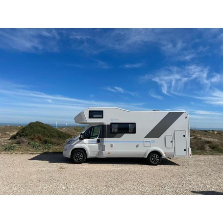 Capucine Citroën A70 DK